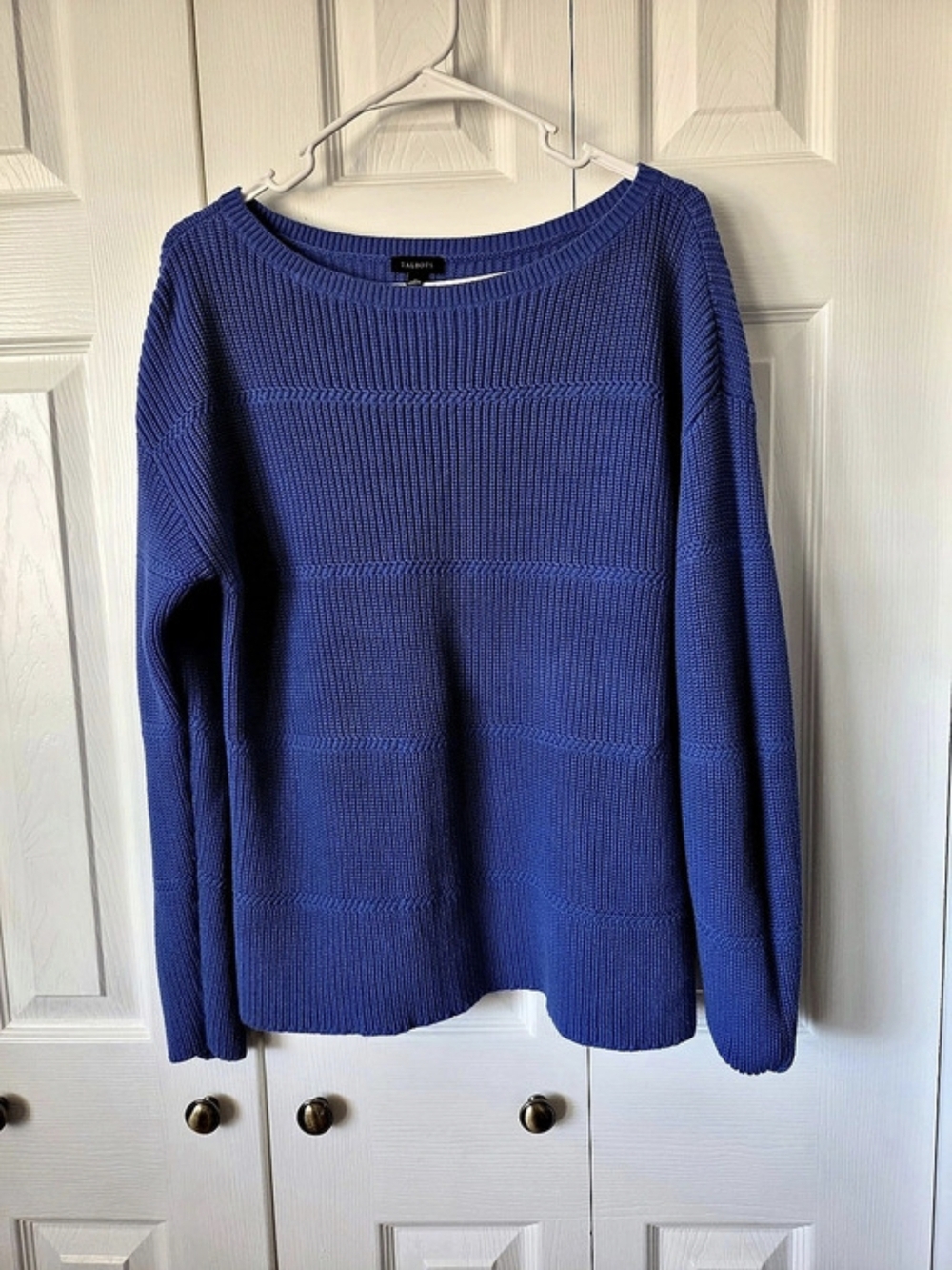 Talbots Textured Crew Neck Sweater in Blue/Periwinkle Size Medium